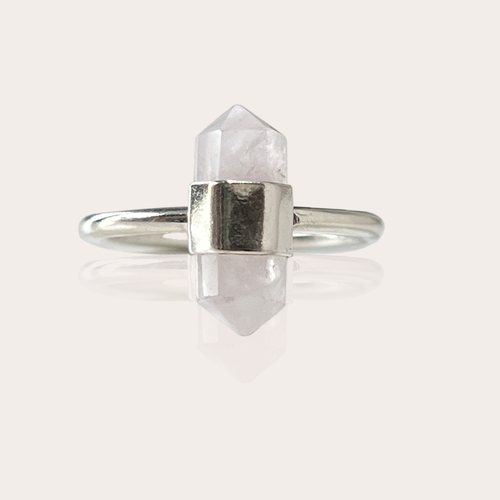 Anillo Punta Cuarzo