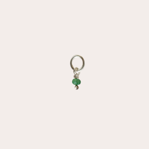 Charm Piedra Engarzada