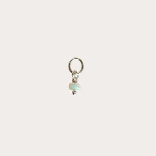 Charm Piedra Engarzada