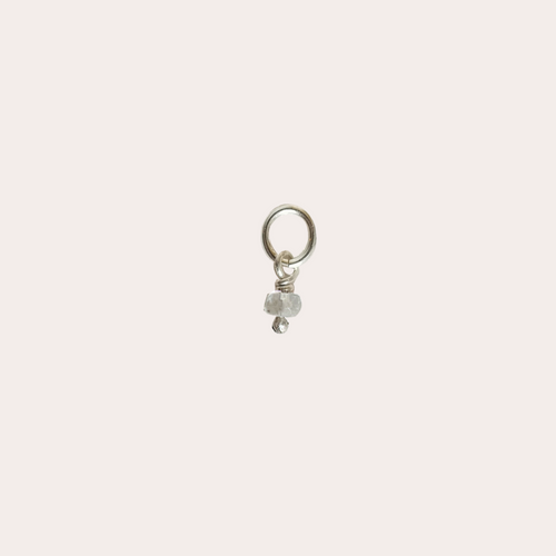 Charm Piedra Engarzada