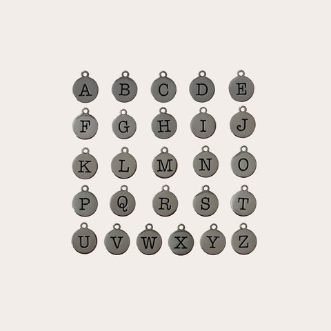 Charm medallita letra