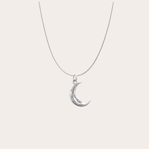 Collar Moon Spirit