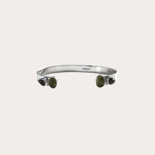 Brazalete doble gota piedras