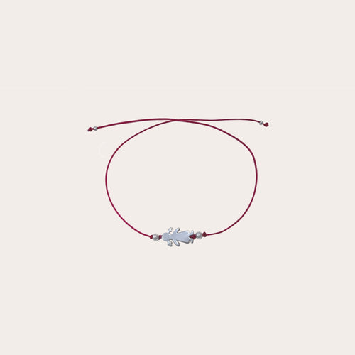 Pulsera hilo rojo con figurita
