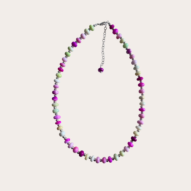 Choker ópalo mulicolor con bolitas de plata