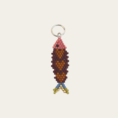 Charm Pez Alargado Miyuki