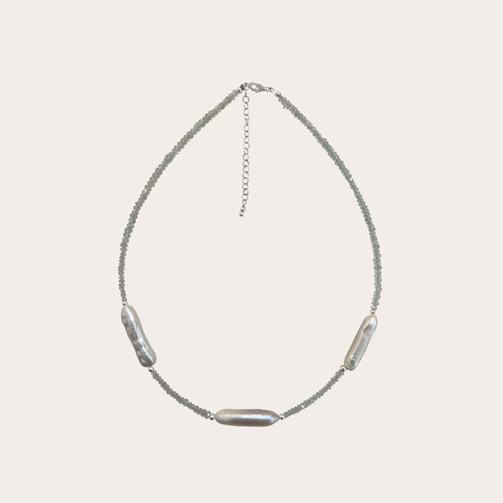 Choker aguamarinas y perlas alargadas