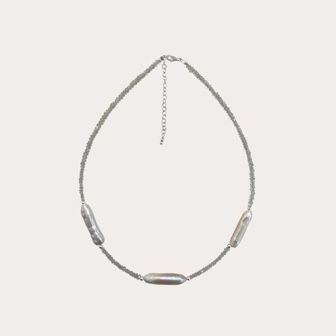 Choker aguamarinas y perlas alargadas